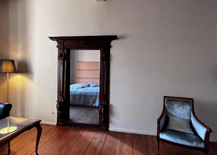 Frühstückspension Schloss Schönborn Geisenheim