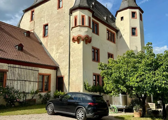 Schloss Schönborn Frühstückspension Geisenheim